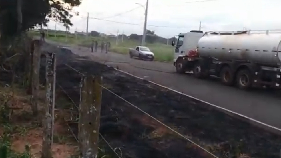 Meninos colocam fogo em propriedade de Itaporã e fogem