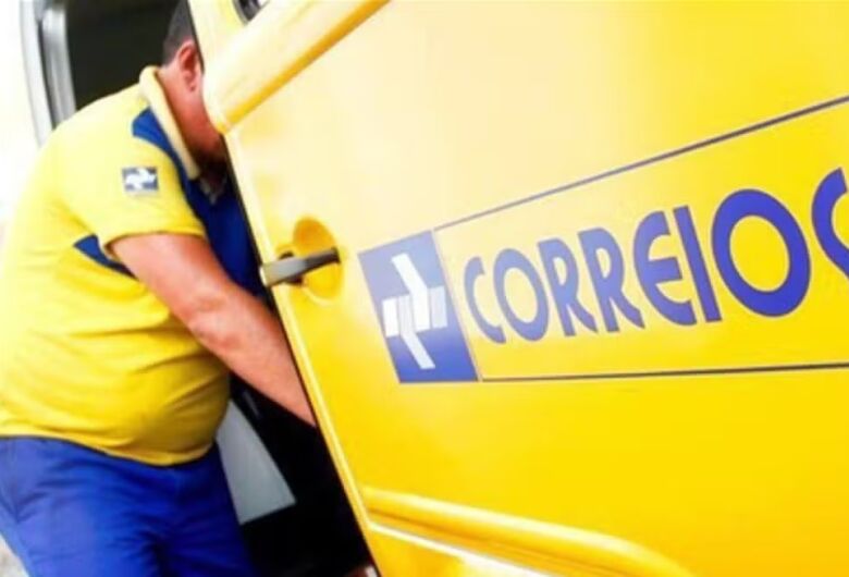 Correios abrem inscrições em concurso com salários de R$ 6,8 mil