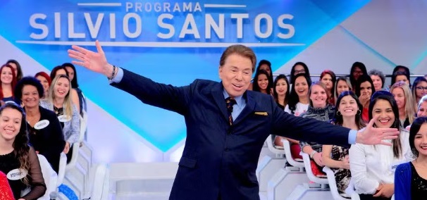 Silvio Santos morre aos 93 anos em São Paulo