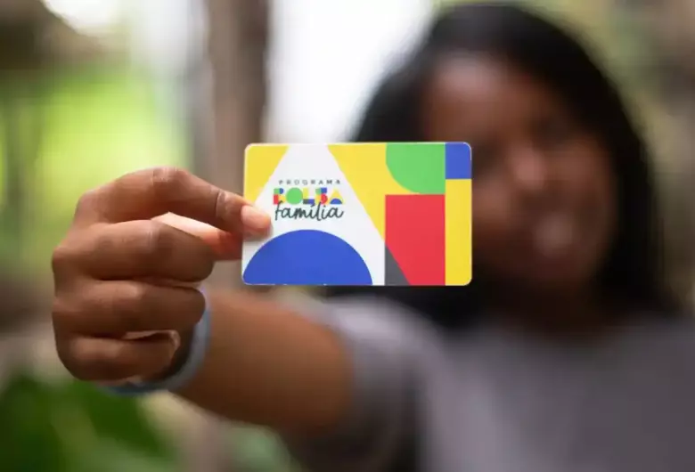 Caixa paga Bolsa Família de agosto a beneficiários com NIS de final 7