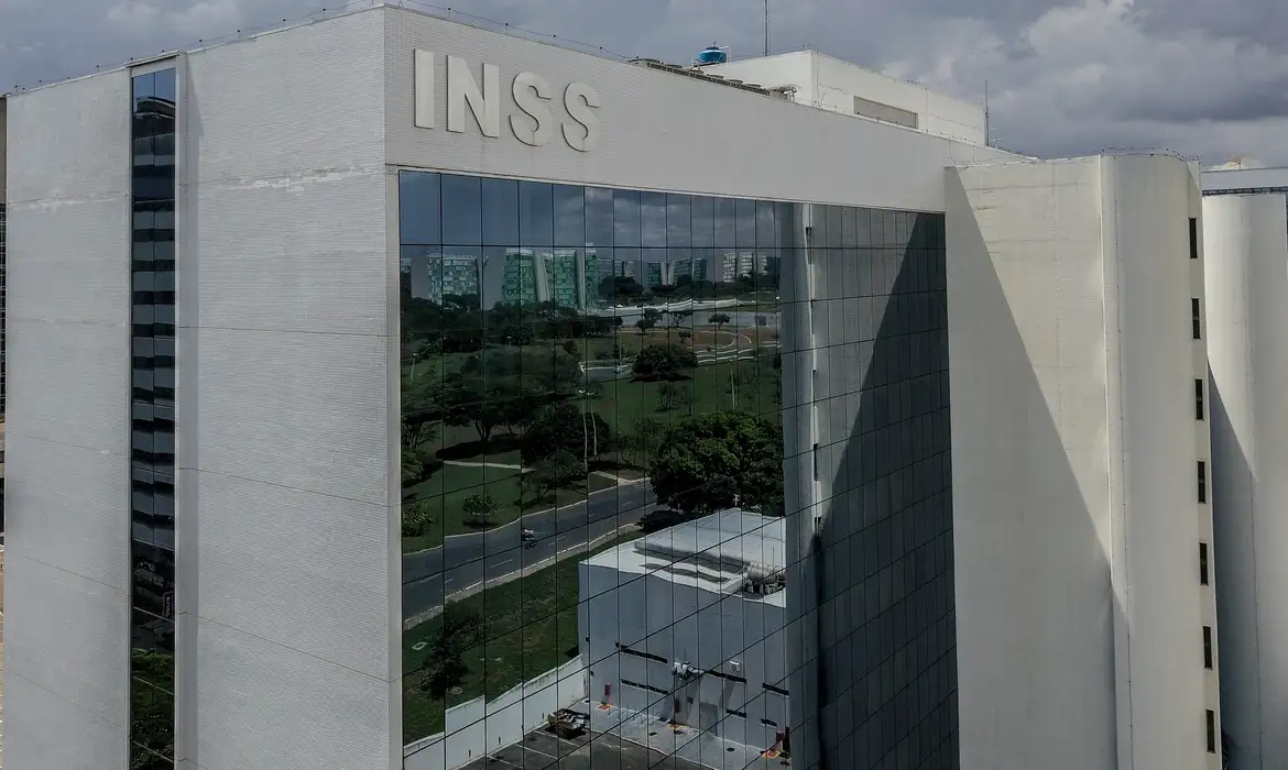 Descontos indevidos do INSS serão ressarcidos até 31 de dezembro