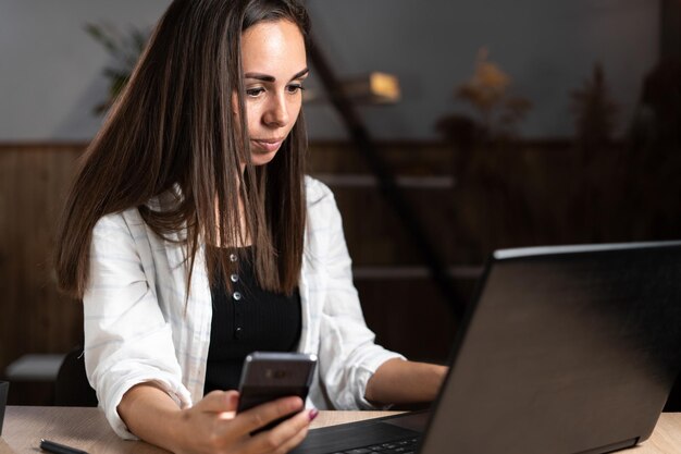 Vai dar namoro? Confira 5 dicas para checar histórico do ‘paquera’ usando sites oficiais