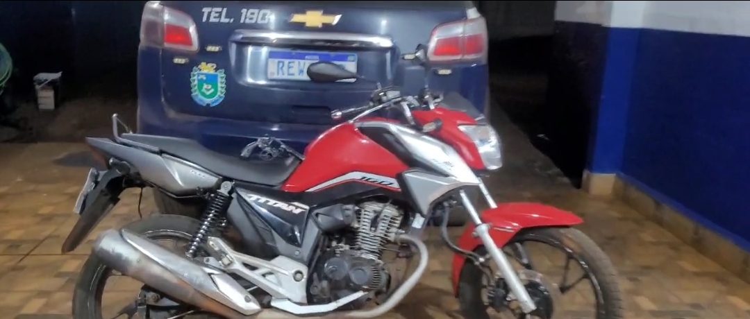 Jovens são detidos pela Polícia Militar de Itaporã por porte ilegal de arma de fogo e receptação