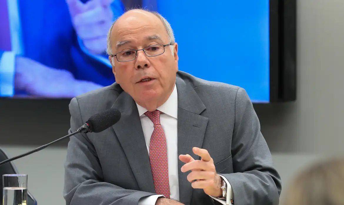 Brasil volta a repudiar intromissão dos EUA em assuntos do Judiciário