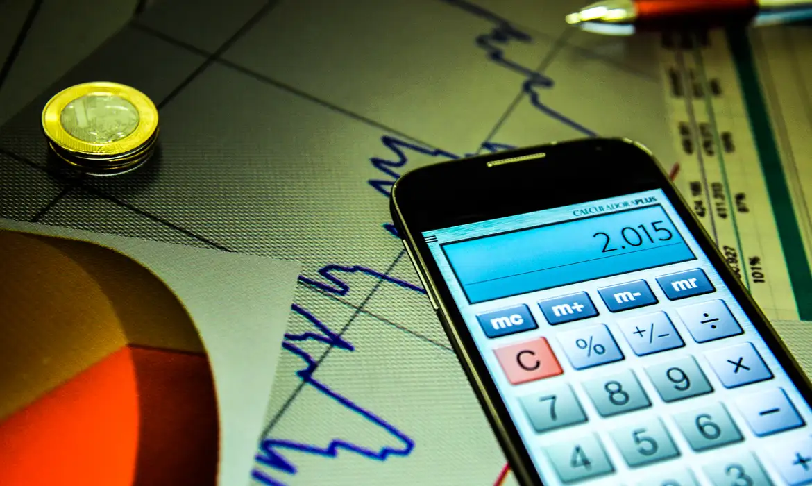 Mercado reduz expectativas de inflação para 5,05% em 2025