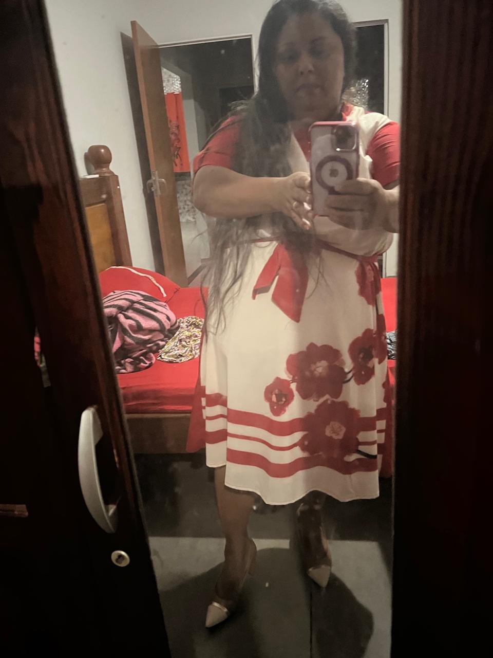 Silvana Holsback proprietária do Hot Dog do Pedro e Benditos Hambúrguer completa idade nova