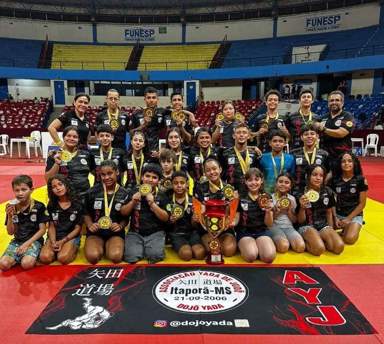 Associação Yada leva Itaporã ao pódio no Estadual que celebrou 45 anos do Judô Sul-Mato-Grossense