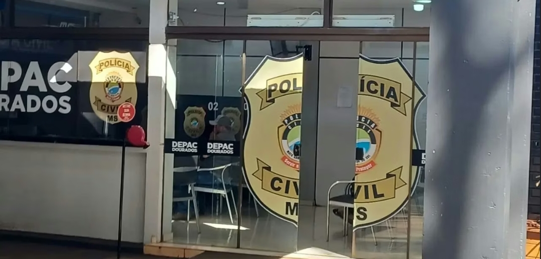 Moradora de Itaporã é detida após furtar roupas e tapete em loja de Dourados