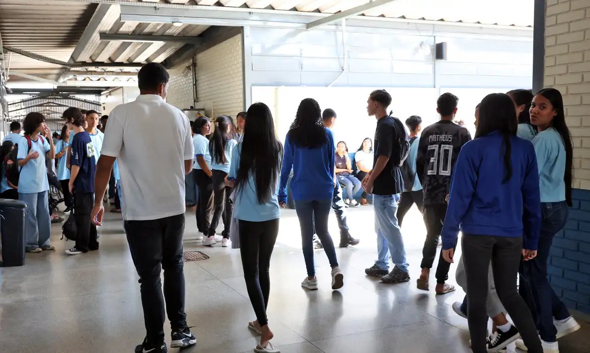 Pé-de-Meia: nascidos em julho e agosto recebem 9ª parcela