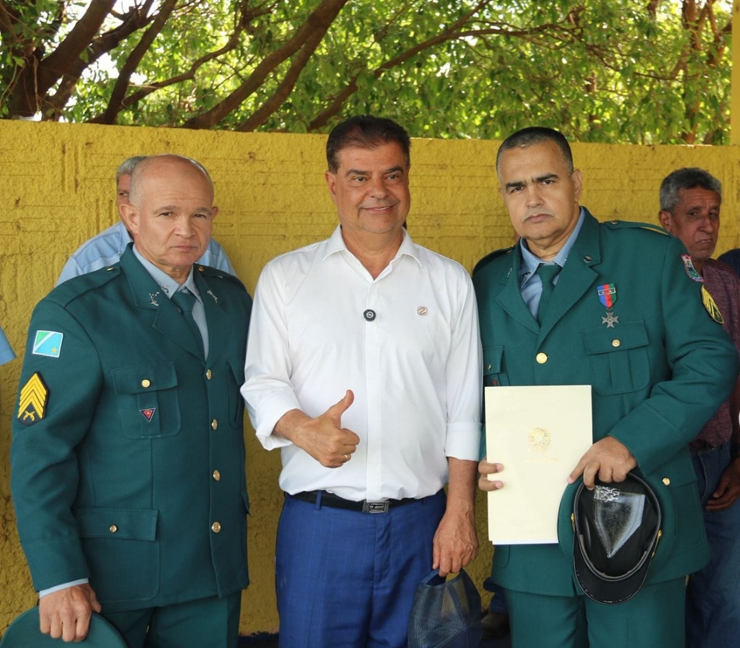 Destaque: A exemplo da Câmara, Senado homenageia policiais por ocorrência em Itaporã