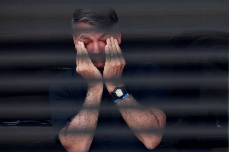 Defesa de Bolsonaro aguarda novo laudo médico para pedir prisão domiciliar