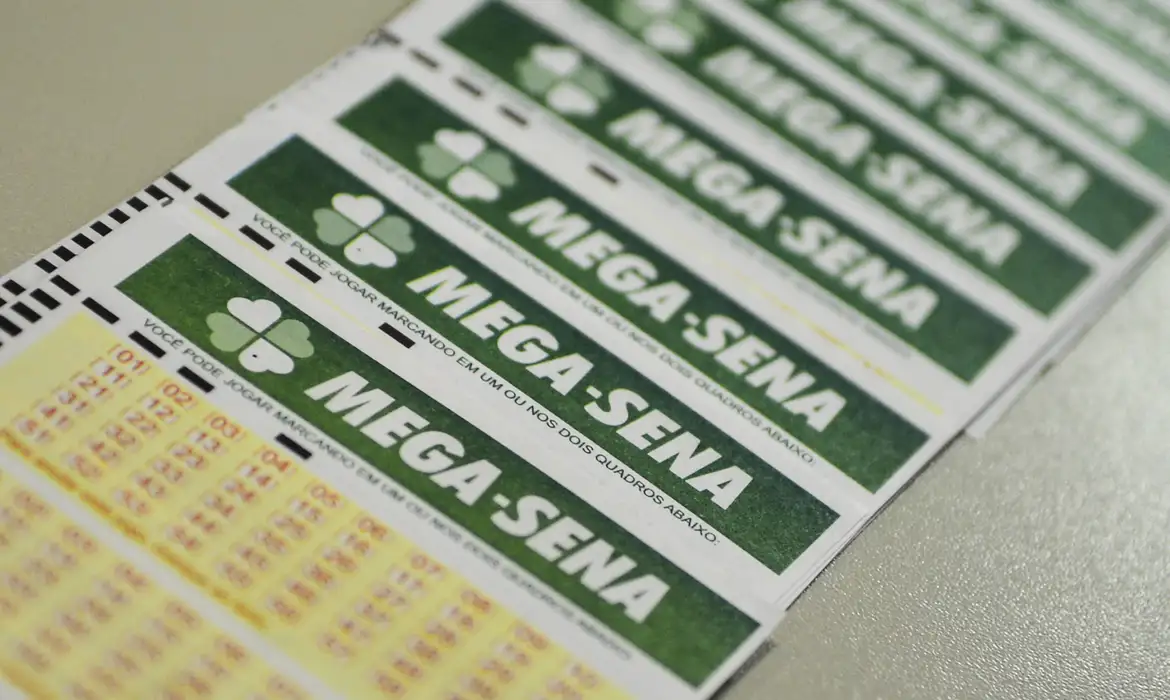 Mega-Sena acumula e prêmio principal vai para R$ 36 milhões