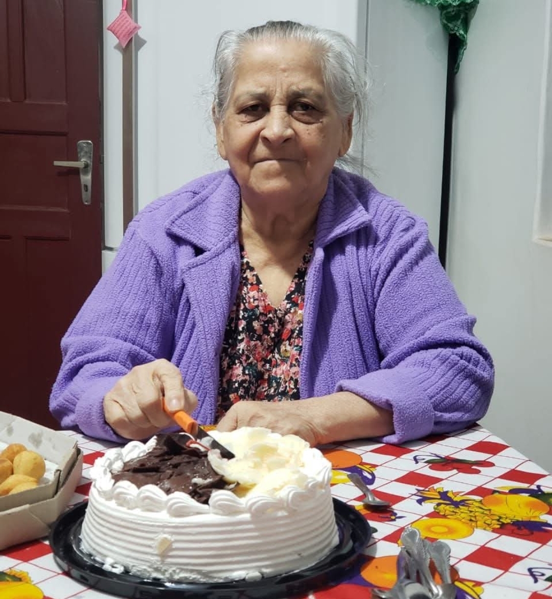 Noticiamos com pesar o falecimento da senhora Maria Madalena de Oliveira