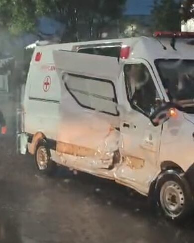 Ambulância de Itaporã sofre acidente, e ação rápida de socorrista garante transferência de paciente (vídeo)